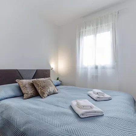 Apartament Cala Vista *